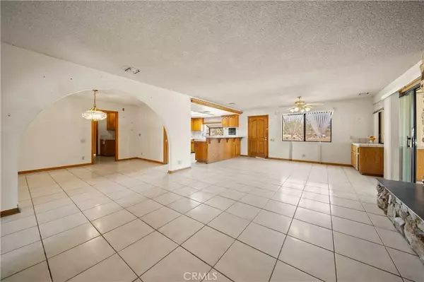 Acton, CA 93510,33004 SW Dorama Avenue West