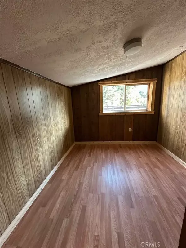 Frazier Park, CA 93225,736 Santa Cruz