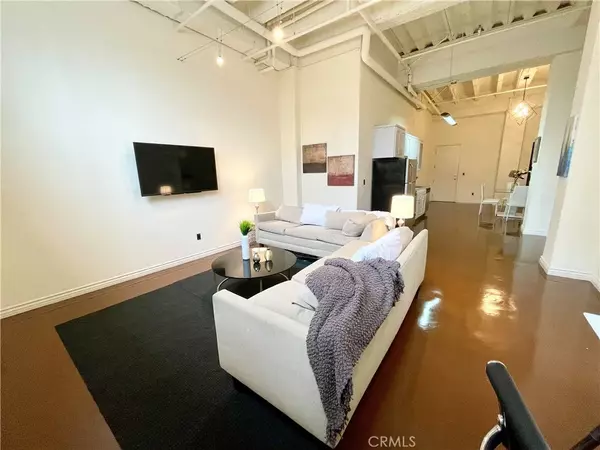 312 W 5th Street #701, Los Angeles, CA 90013