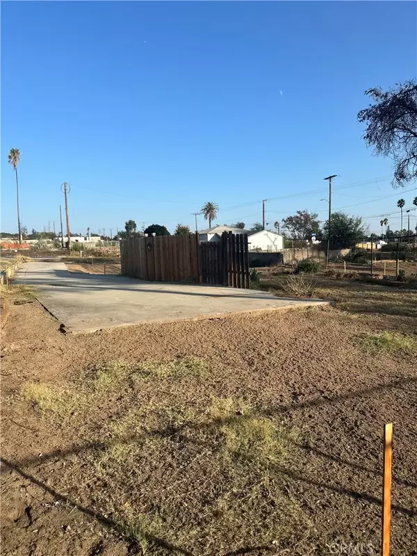 Altadena, CA 91001,2733 Glenrose