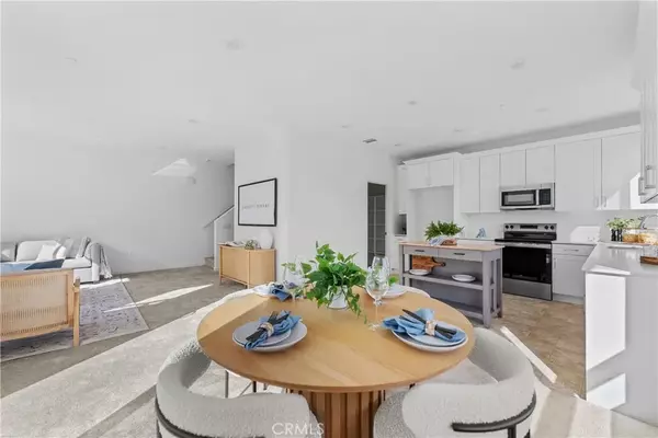 North Hills, CA 91343,9423 N Sepulveda Blvd. #2