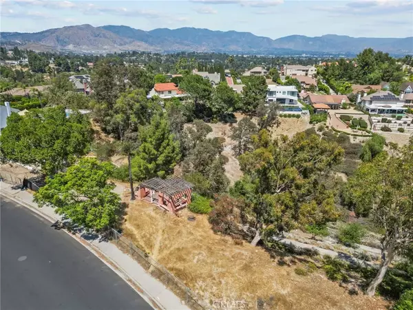 Granada Hills, CA 91344,12128 Nugent
