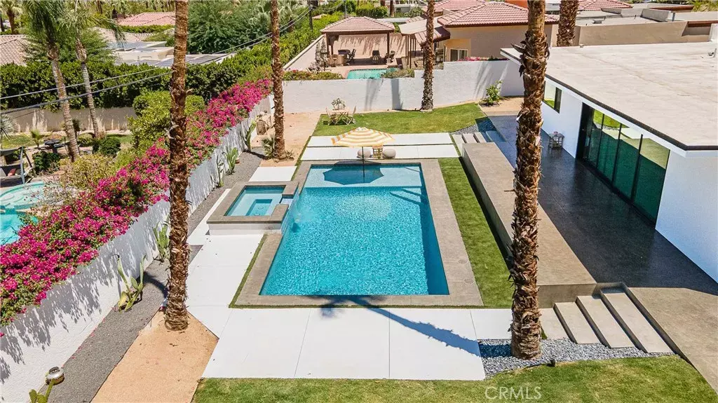 Palm Desert, CA 92260,72930 Willow