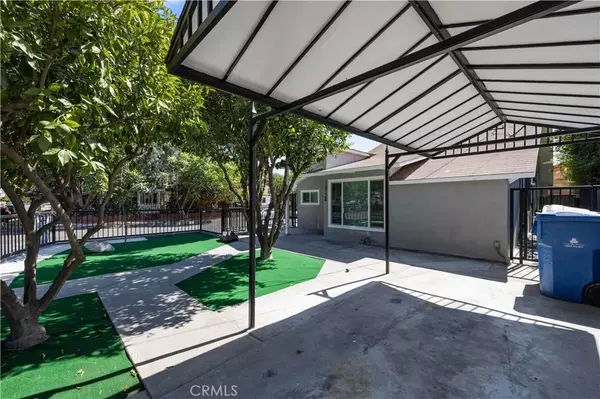 North Hollywood, CA 91601,10732 Hatteras Street