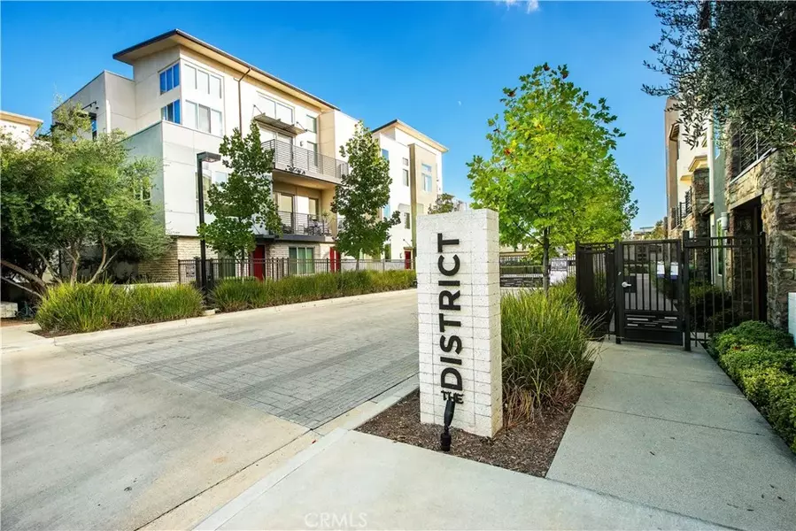 19513 Astor Place, Northridge, CA 91324