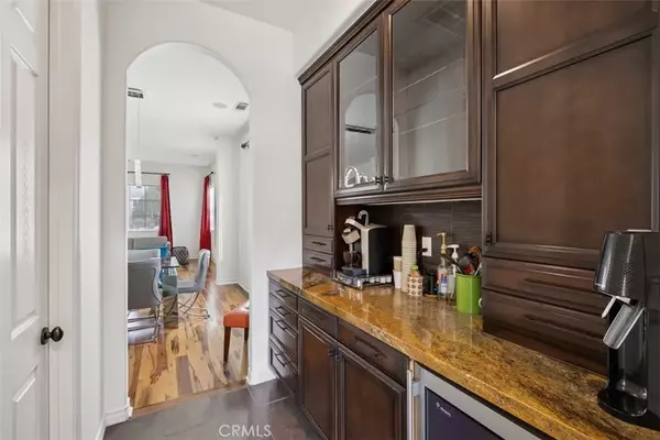 Chatsworth, CA 91311,9651 Sagebrush Avenue