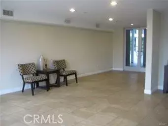 Toluca Lake, CA 91602,10878 Bloomfield #404