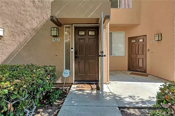 Anaheim Hills, CA 92808,922 S Country Glen Way