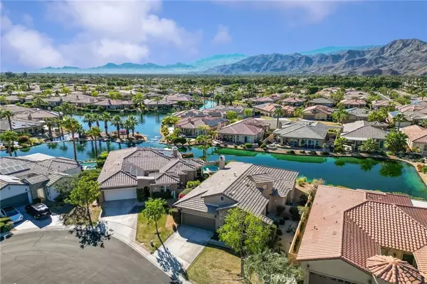 Rancho Mirage, CA 92270,7 Lake Como