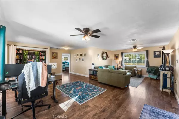 North Edwards, CA 93523,16878 Glendower Avenue