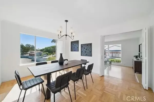 San Mateo, CA 94403,1406 Cedarwood