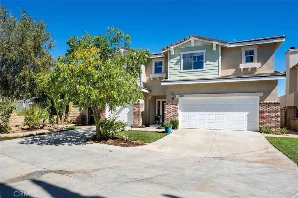 Castaic, CA 91384,32210 Vista Pointe Place