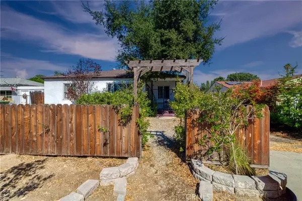 9906 Wealtha Avenue, Sun Valley, CA 91352