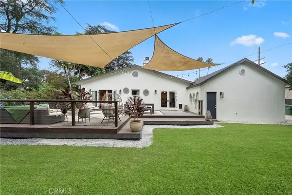 Sherman Oaks, CA 91423,13232 Magnolia Boulevard