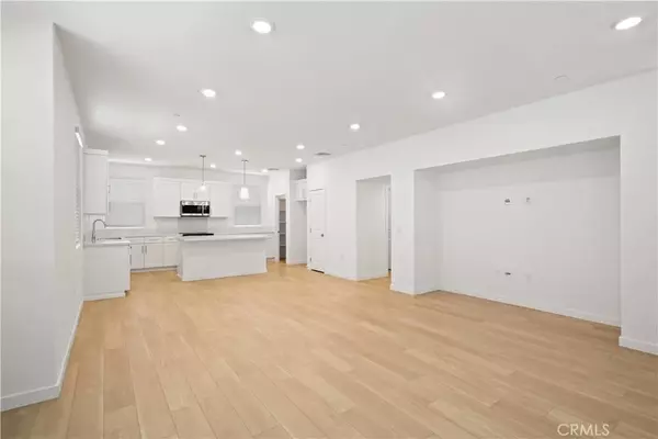 Pico Rivera, CA 90660,9335 Via Azul