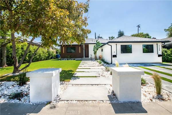 7760 Independence Avenue, Canoga Park, CA 91304