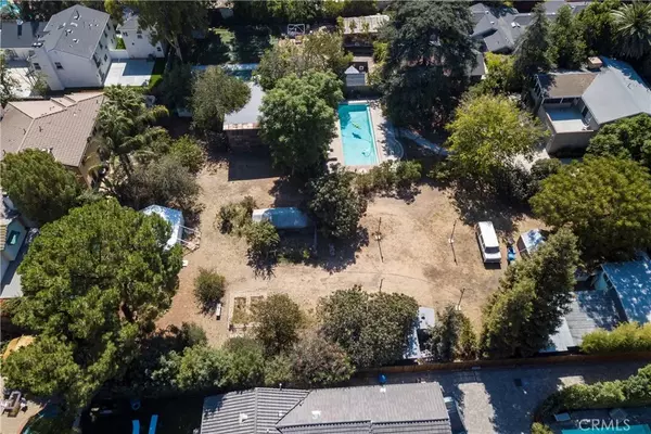 Tarzana, CA 91356,5832 Calvin