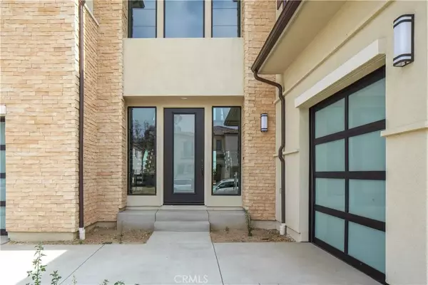 20580 Edgewood Court, Chatsworth, CA 91311