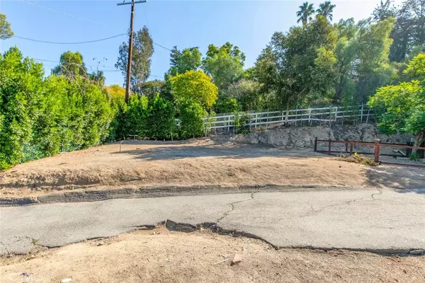 Shadow Hills, CA 91040,9442 Hillrose