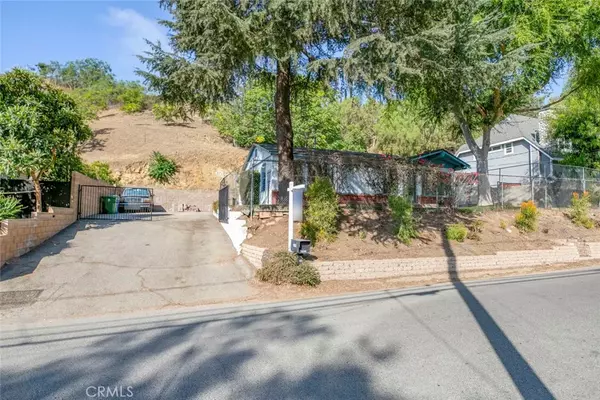 Shadow Hills, CA 91040,10205 Wheatland Avenue