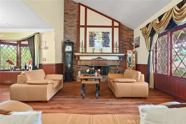 Porter Ranch, CA 91326,19317 Vista Grande Way