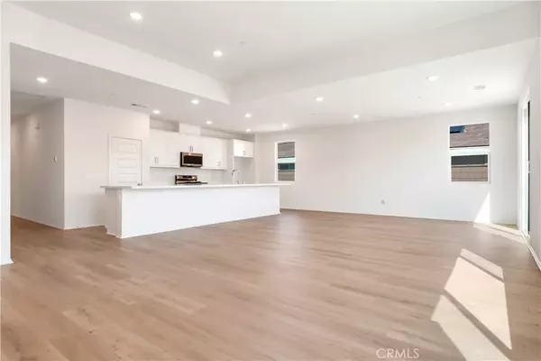 Victorville, CA 92392,13743 Mesa View Drive