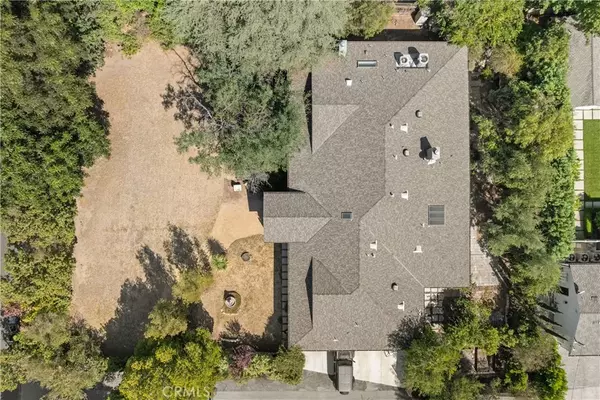 Encino, CA 91436,5150 Gloria Avenue