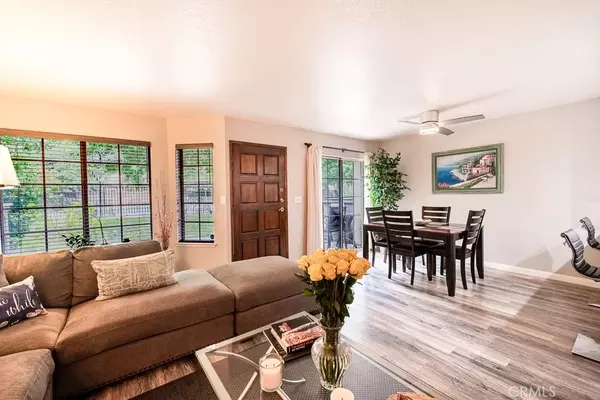 Canoga Park, CA 91304,20921 Community Street #12