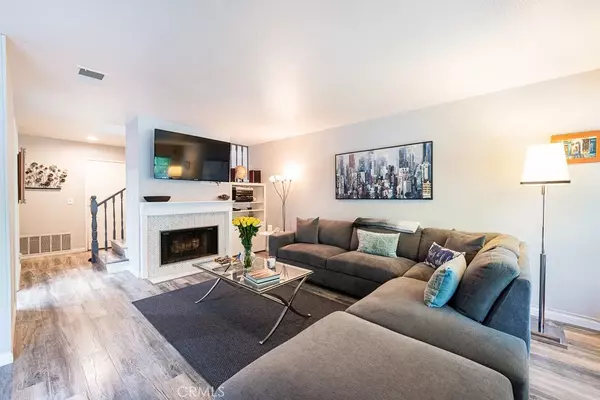 Canoga Park, CA 91304,20921 Community Street #12