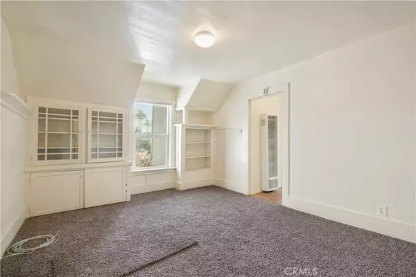Long Beach, CA 90814,351 Temple Avenue #A