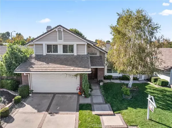 Valencia, CA 91355,25825 Via Cruz