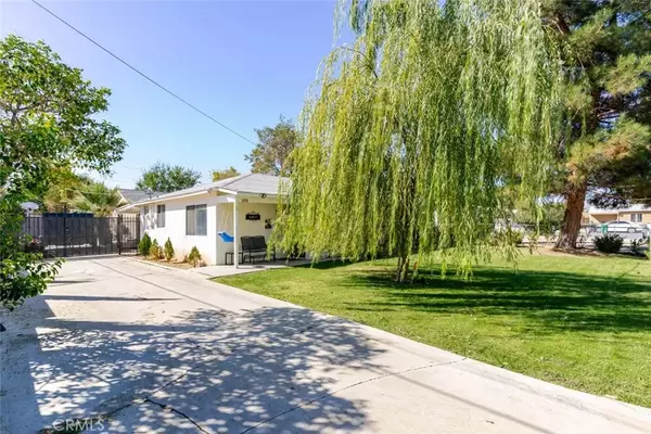 Palmdale, CA 93550,1208 E Avenue R2