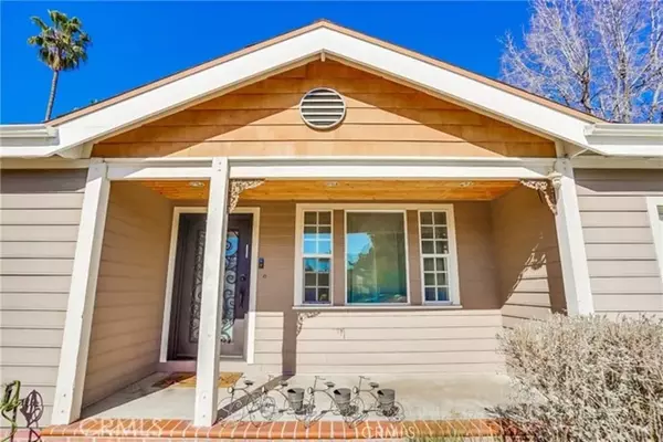 Valley Village, CA 91607,12643 Collins Street