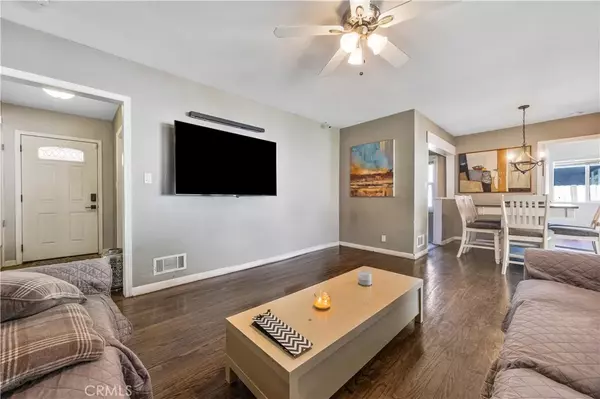 Granada Hills, CA 91344,15709 Devonshire Street