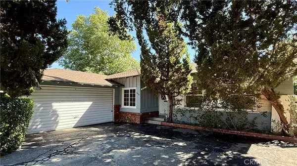16118 Knapp Street, North Hills, CA 91343