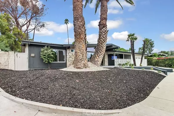 Woodland Hills, CA 91367,5931 Neddy Avenue