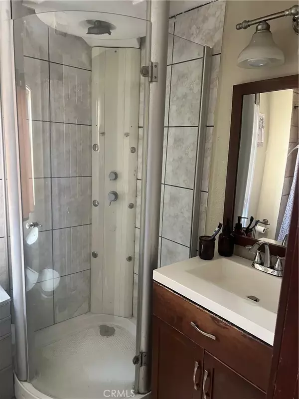 South Gate, CA 90280,10029 San Gabriel