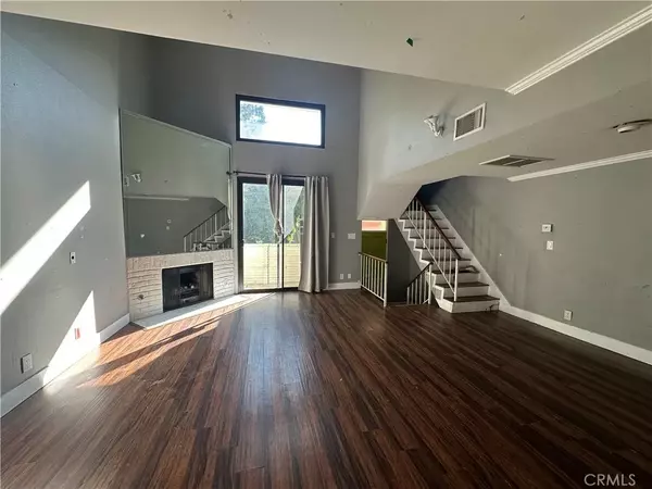 Lake Balboa, CA 91406,6540 Hayvenhurst #15