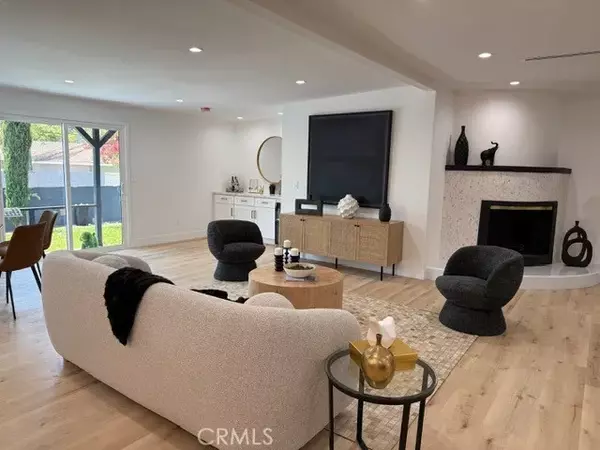 20406 Londelius, Winnetka, CA 91306