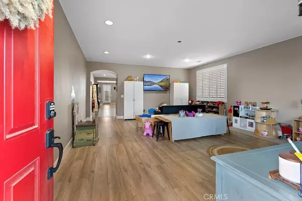 Palmdale, CA 93536,44311 53rd West