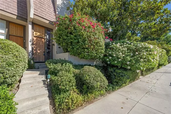 Northridge, CA 91324,9000 Vanalden Avenue #200