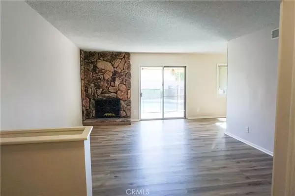 Northridge, CA 91324,18724 Community