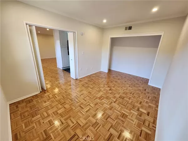 North Hollywood, CA 91606,6342 Morse Ave #309