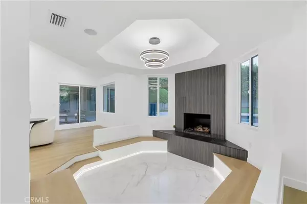 Northridge, CA 91325,17813 Lemarsh street