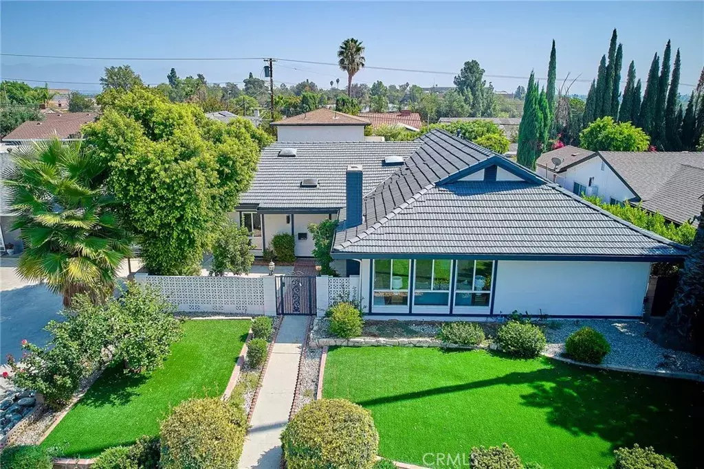 North Hills, CA 91343,9604 Swinton