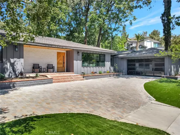 Tarzana, CA 91356,4830 Hasekian Drive