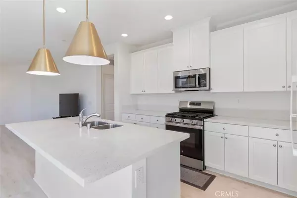 Rosamond, CA 93560,3708 Santa Ynez