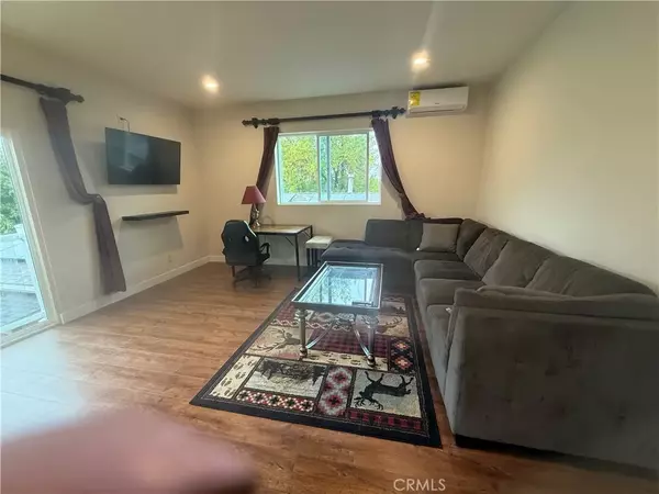 Woodland Hills, CA 91364,22972 AVENUE SAN LUIS