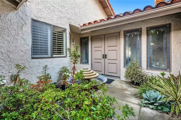 Westlake Village, CA 91362,4059 Stoneriver Court