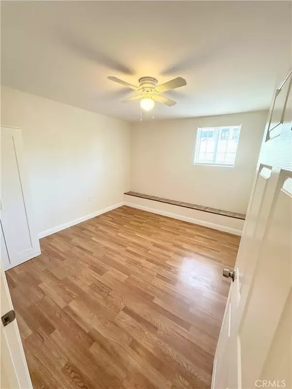 Los Angeles, CA 90027,1528 N Alexandria